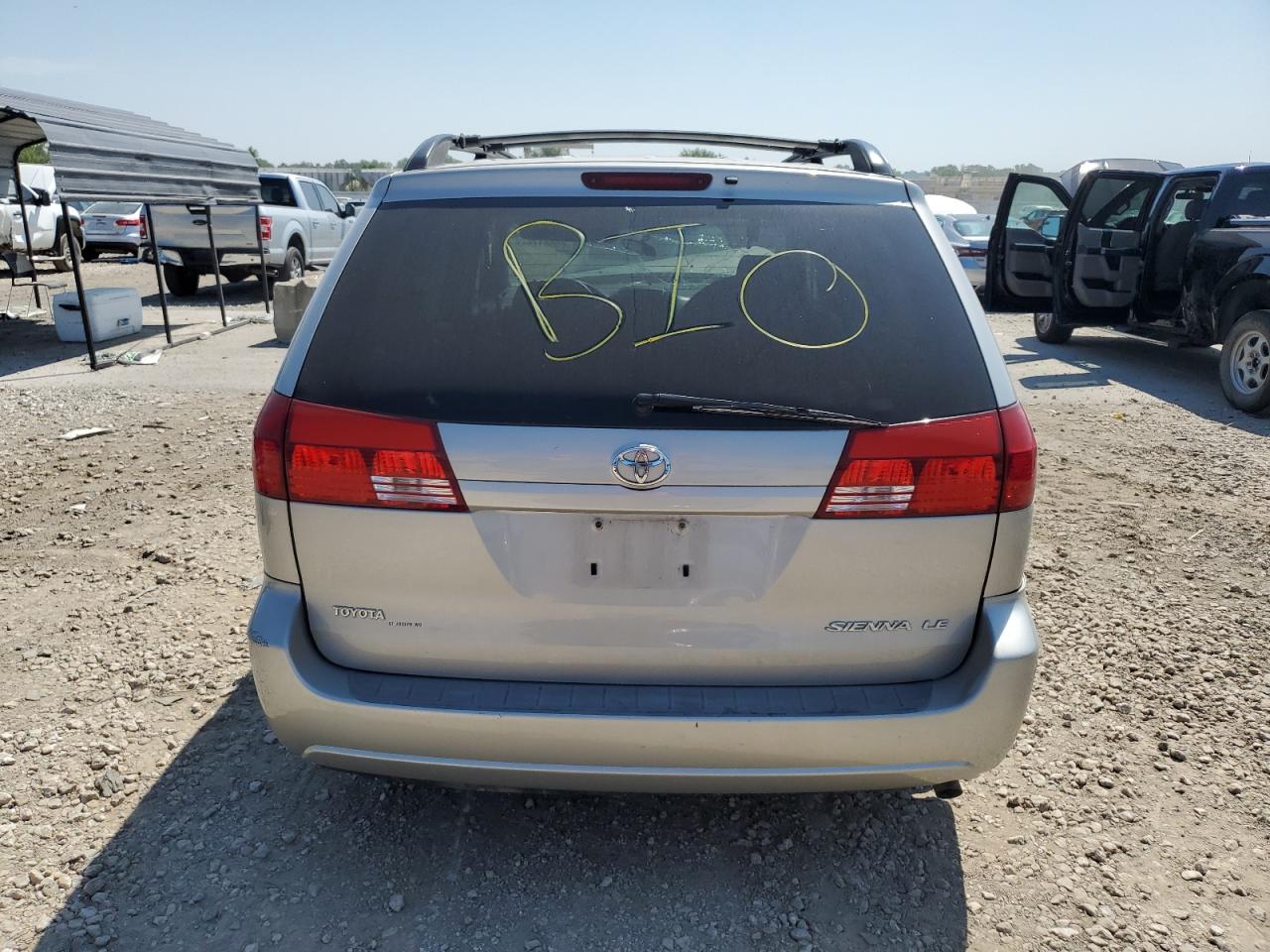 Lot #2836347574 2005 TOYOTA SIENNA CE