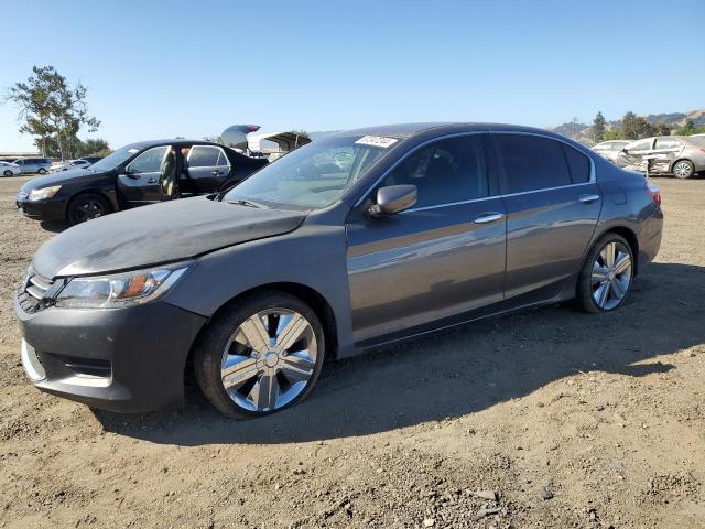 HONDA ACCORD LX 2013 gray  gas 1HGCR2F35DA038213 photo #1