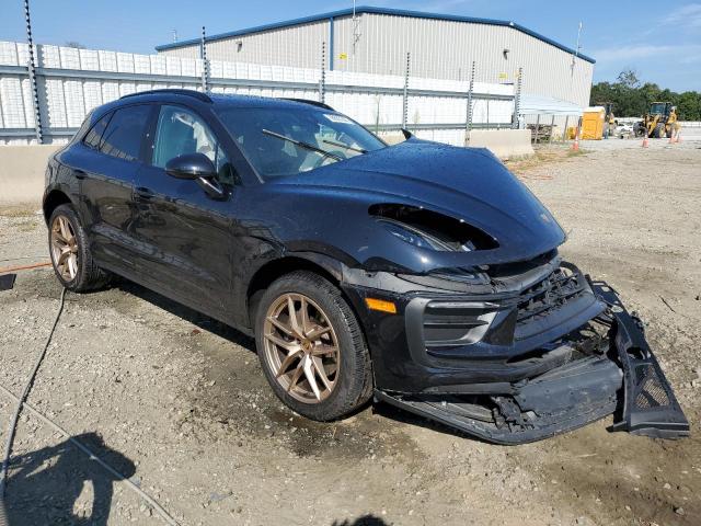 VIN WP1AA2A59NLB02960 2022 Porsche Macan no.4