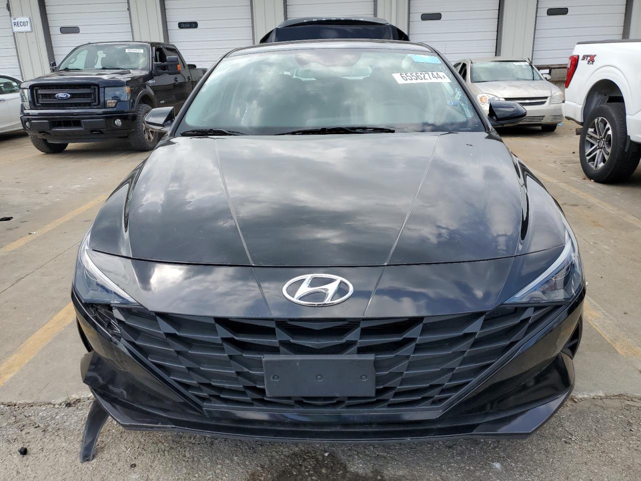 Lot #2756542745 2021 HYUNDAI ELANTRA SE