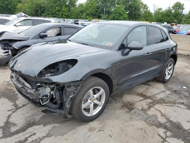 VIN WP1AA2A52JLB06035 2018 Porsche Macan no.1