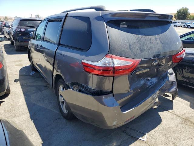 VIN 5TDKK3DC9FS563014 2015 Toyota Sienna, LE no.2