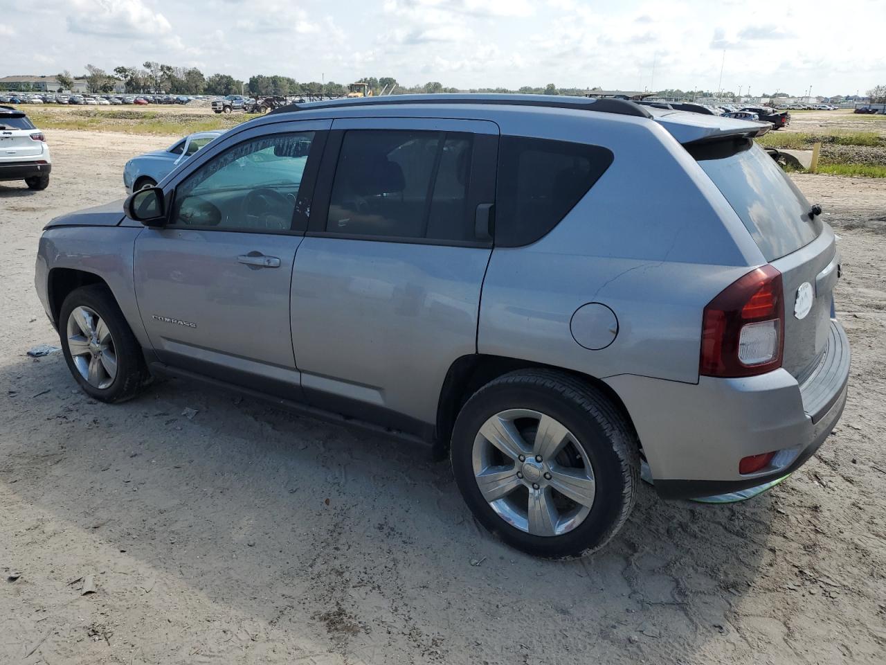 Lot #2991401851 2016 JEEP COMPASS SP