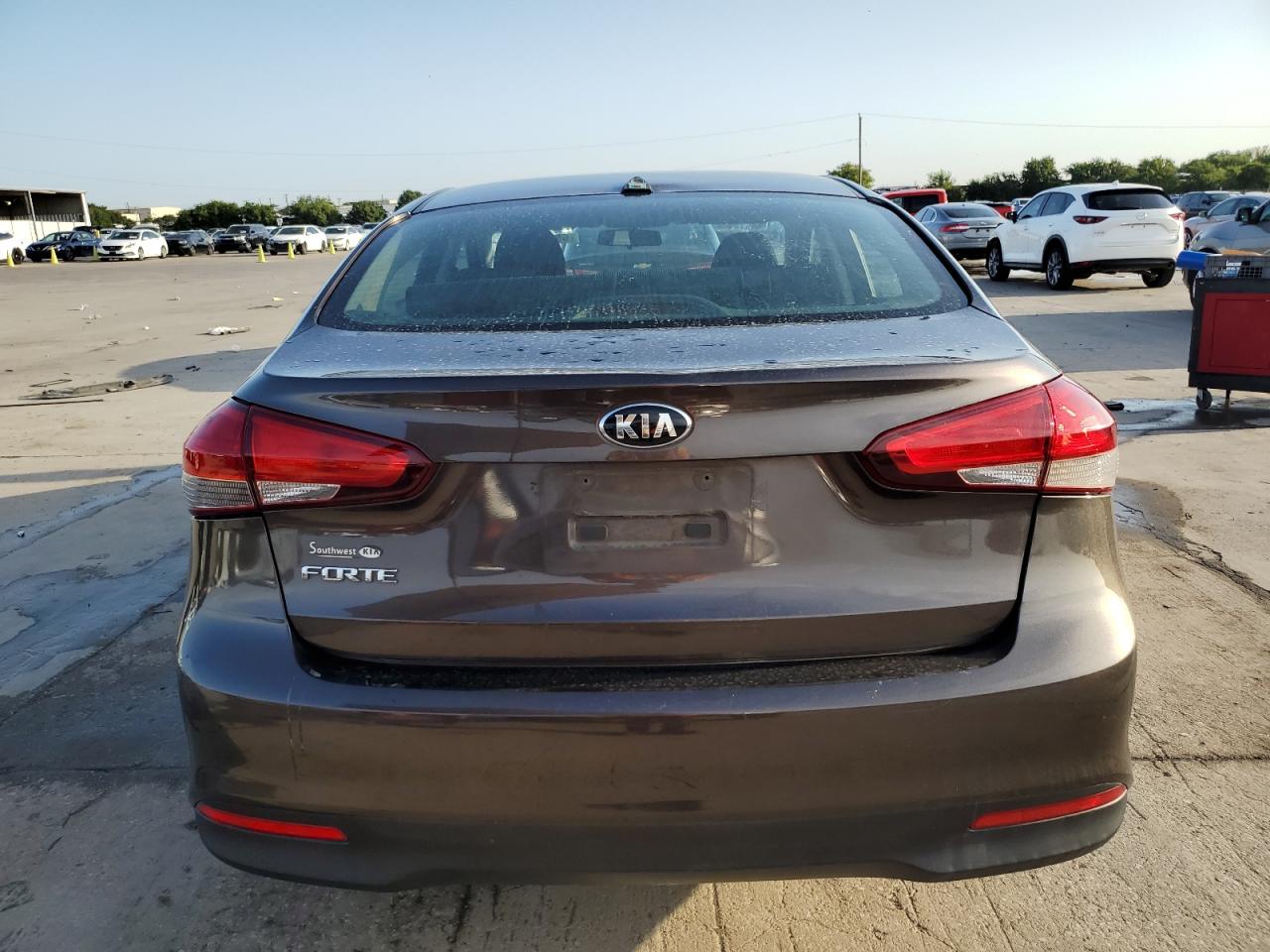 Lot #2794395425 2017 KIA FORTE LX