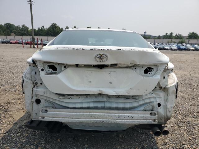 VIN 4T1B11HK0JU600279 2018 Toyota Camry, L no.6