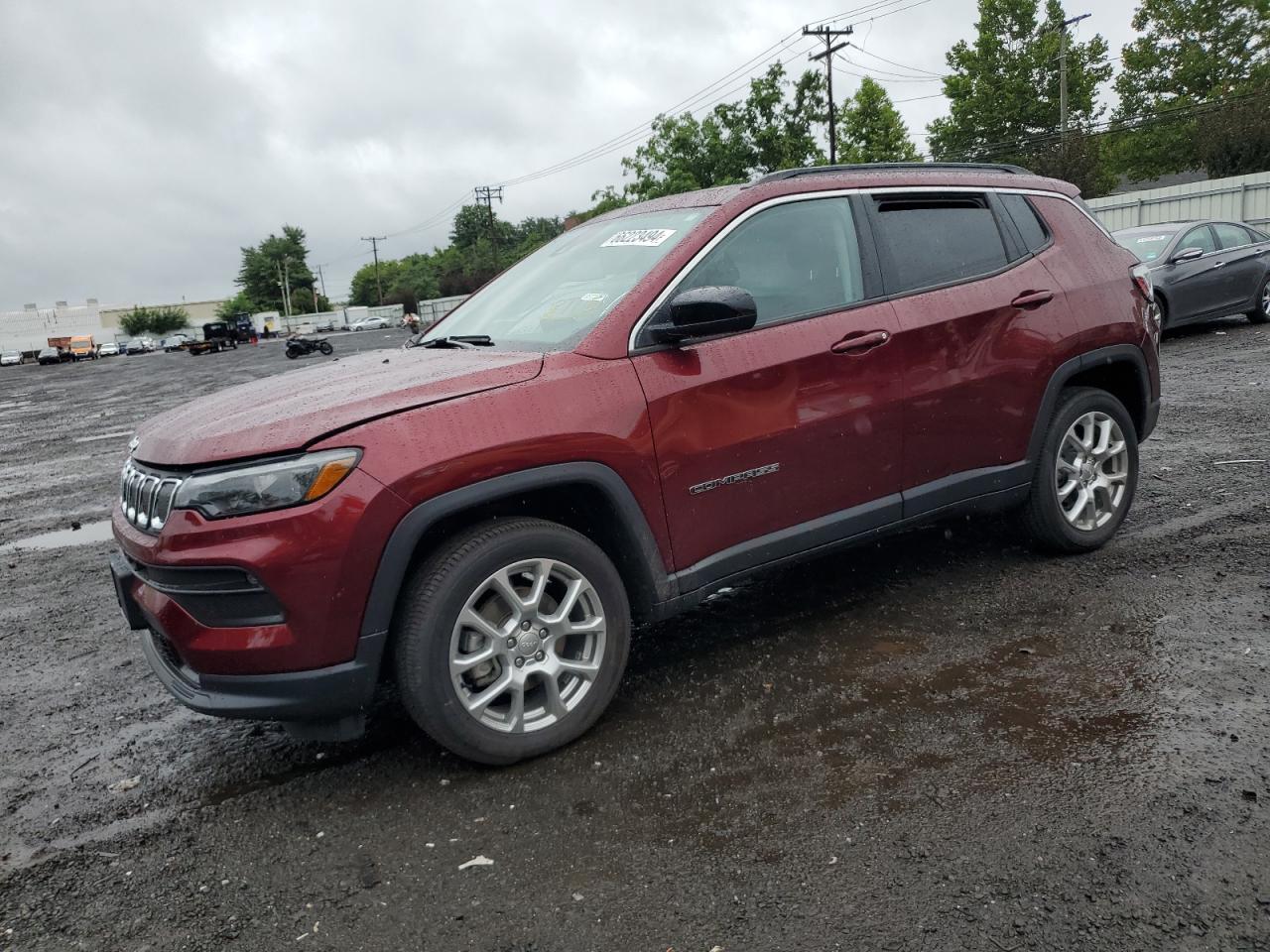 Lot #2988545321 2022 JEEP COMPASS LA