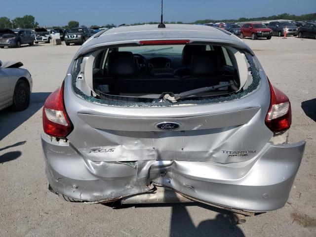 VIN 1FADP3N27DL115794 2013 Ford Focus, Titanium no.6