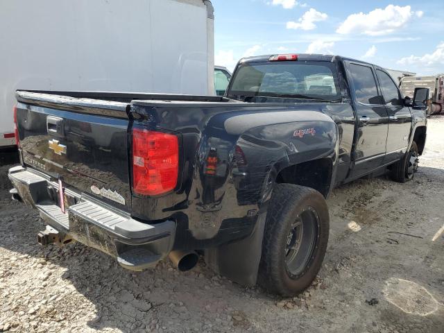 CHEVROLET SILVERADO 2016 black crew pic diesel 1GC4K1E83GF214861 photo #4