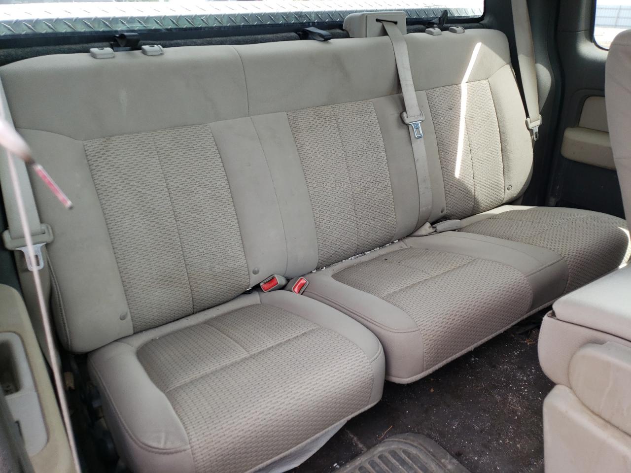 FORD F-150 SUPER CAB