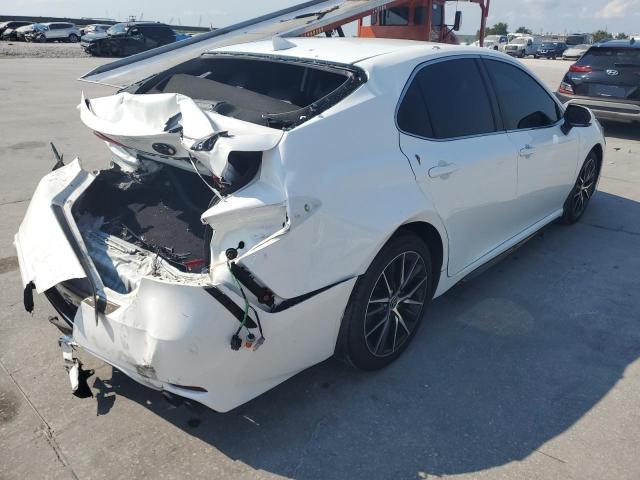 VIN 4T1T11AK6NU669157 2022 Toyota Camry, SE no.3