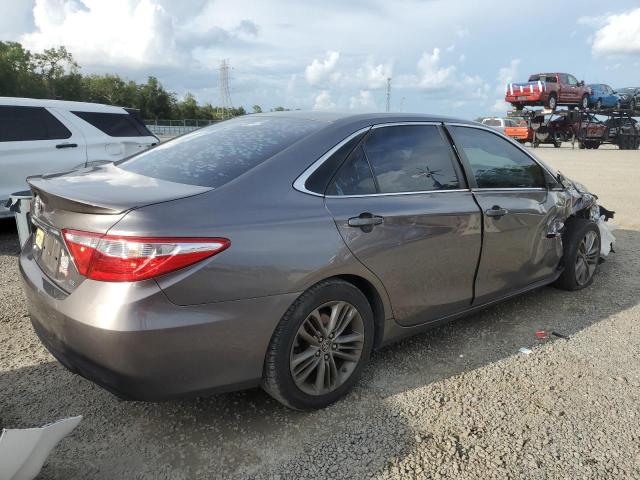 VIN 4T1BF1FK3FU495622 2015 Toyota Camry, LE no.3