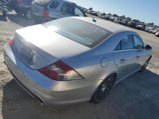 MERCEDES-BENZ CLS 550 2008 silver  gas WDDDJ72X98A117704 photo #4