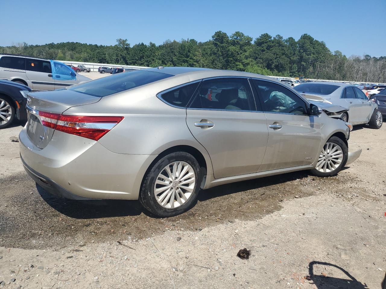 Lot #2970034958 2013 TOYOTA AVALON HYB