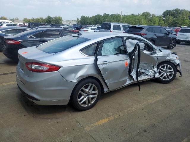 VIN 3FA6P0H72GR352102 2016 Ford Fusion, SE no.3