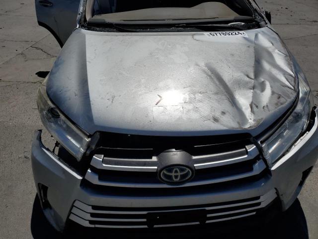 VIN 5TDJGRFH0KS070602 2019 Toyota Highlander, Hybrid no.12