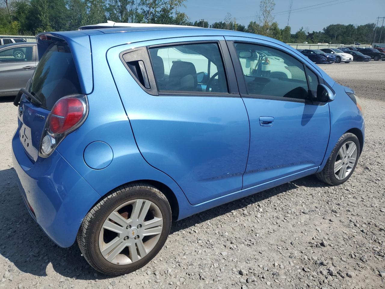 Lot #2944921889 2015 CHEVROLET SPARK 1LT