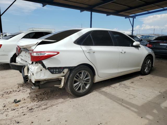 VIN 4T1BF1FK9FU031850 2015 Toyota Camry, LE no.3