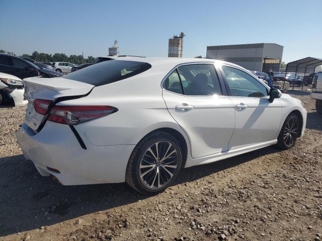 2018 TOYOTA CAMRY L - JTNB11HK5J3023576