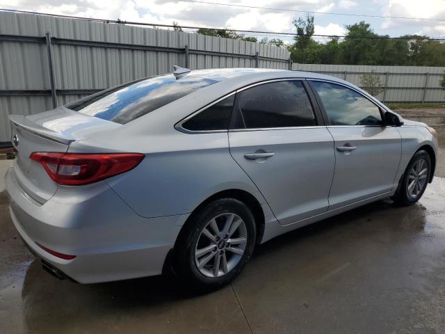 VIN 5NPE24AF8GH304104 2016 Hyundai Sonata, SE no.3