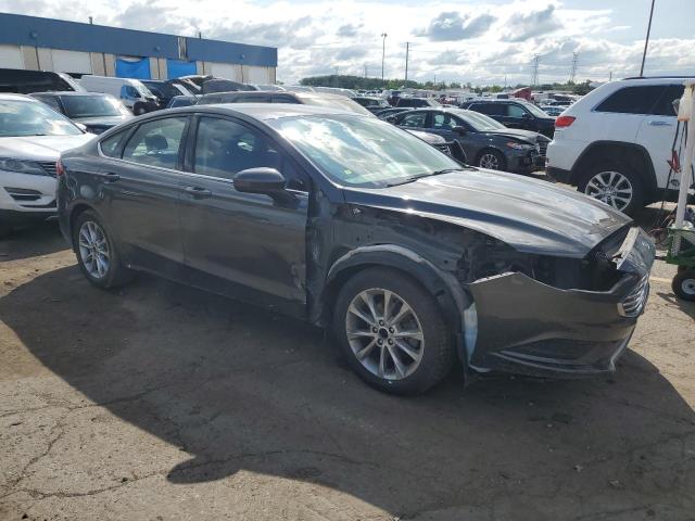 VIN 3FA6P0H7XHR405176 2017 Ford Fusion, SE no.4