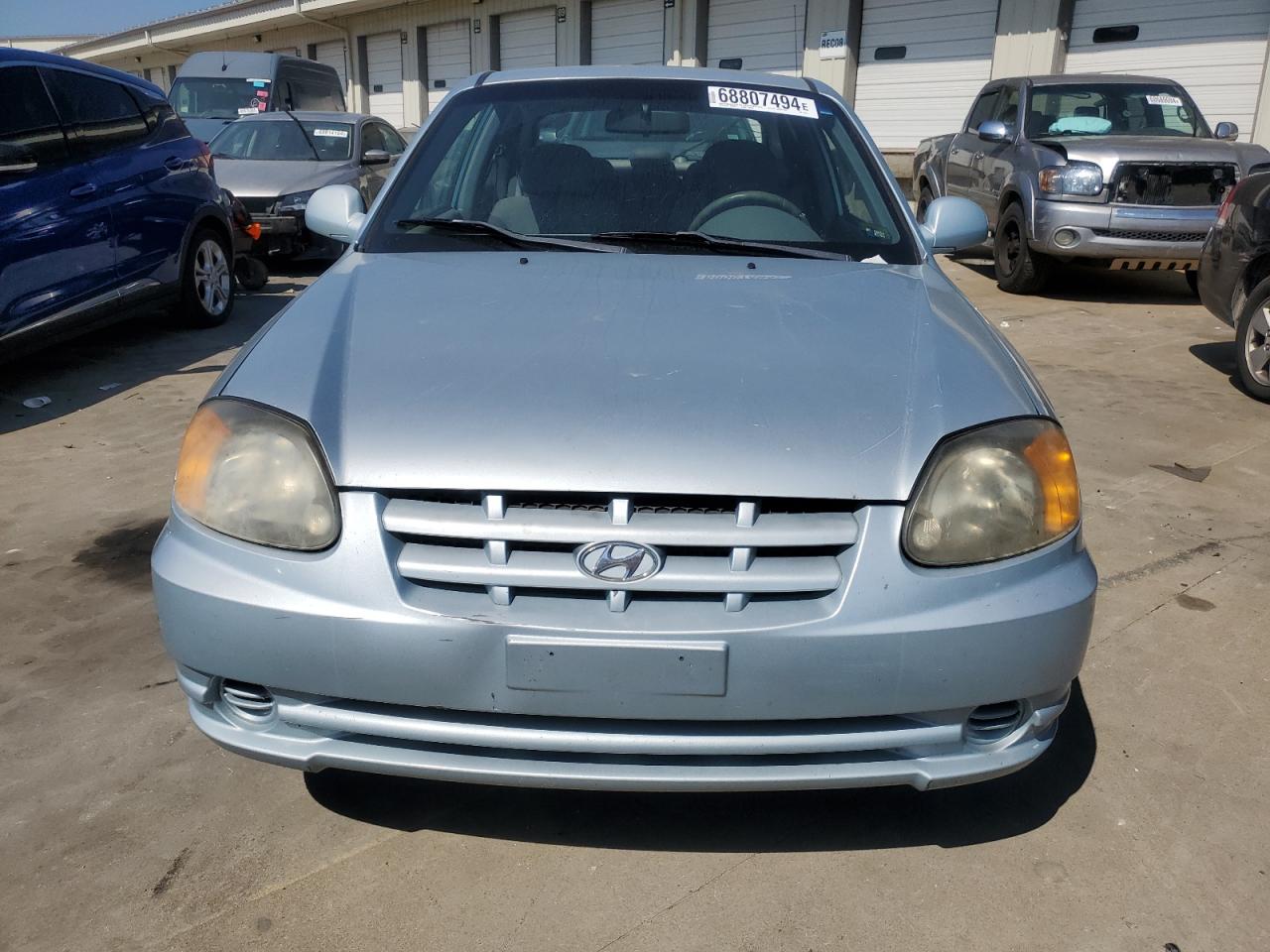 Lot #3033110990 2003 HYUNDAI ACCENT GL