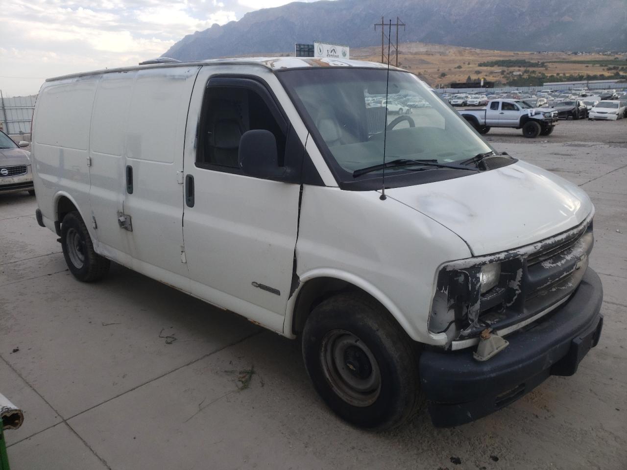 Lot #2862859279 2002 CHEVROLET EXPRESS G1