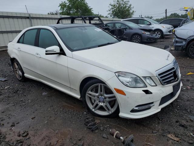 VIN WDDHF9BB4DA700811 2013 Mercedes-Benz E-Class, 5... no.4