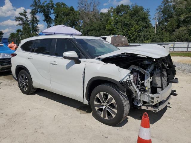 VIN 5TDKDRAH9PS025394 2023 Toyota Highlander, L no.4