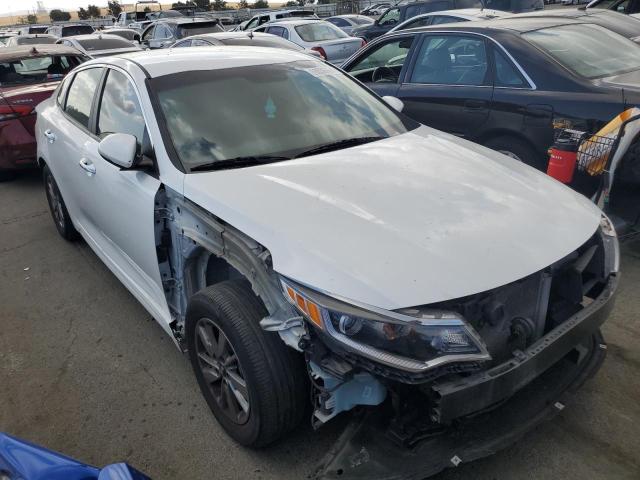 VIN 5XXGT4L19JG216009 2018 KIA Optima, LX no.4