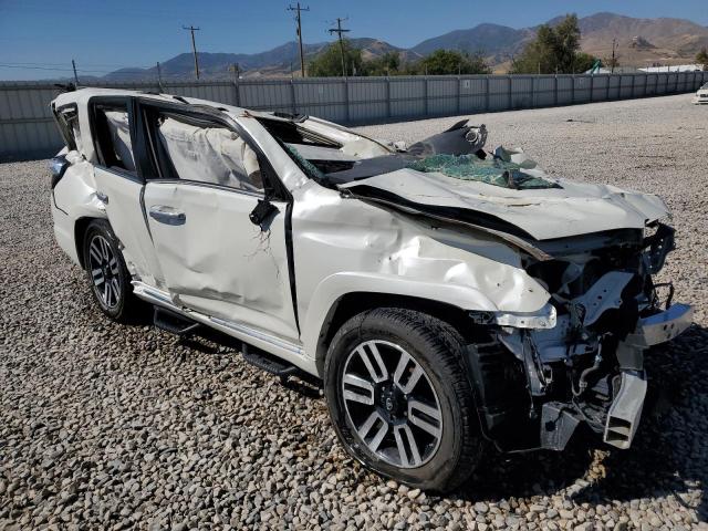 2019 TOYOTA 4RUNNER SR JTEBU5JR8K5645424  69093794