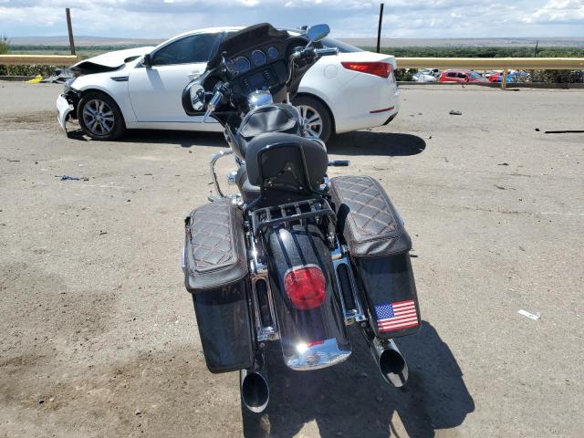 2018 HARLEY-DAVIDSON FLHTCU ULT - 1HD1FCC14JB656568