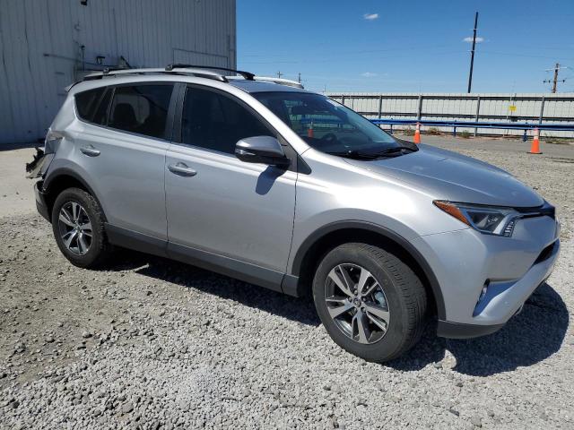 VIN 2T3RFREV8HW610671 2017 Toyota RAV4, Xle no.4