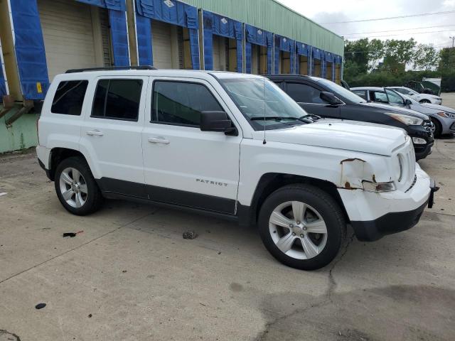 VIN 1C4NJPFAXGD615296 2016 Jeep Patriot, Latitude no.4