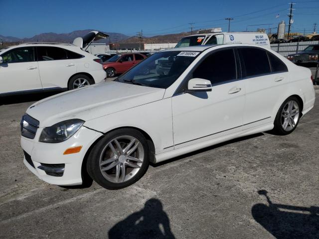 VIN WDDGF4HB4DA765101 2013 Mercedes-Benz C-Class, 250 no.1