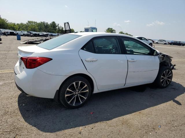 VIN 2T1BURHE1HC759758 2017 Toyota Corolla, L no.3