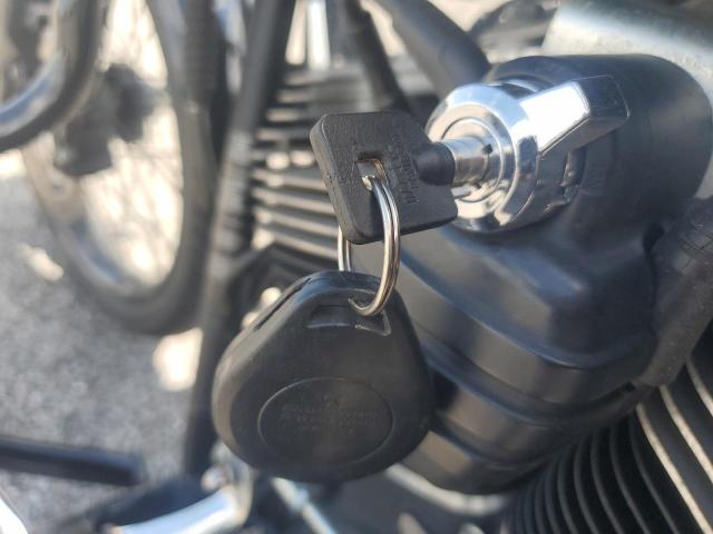 2011 HARLEY-DAVIDSON FXS 1HD1JP528BB031233