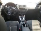 VOLKSWAGEN JETTA SE photo