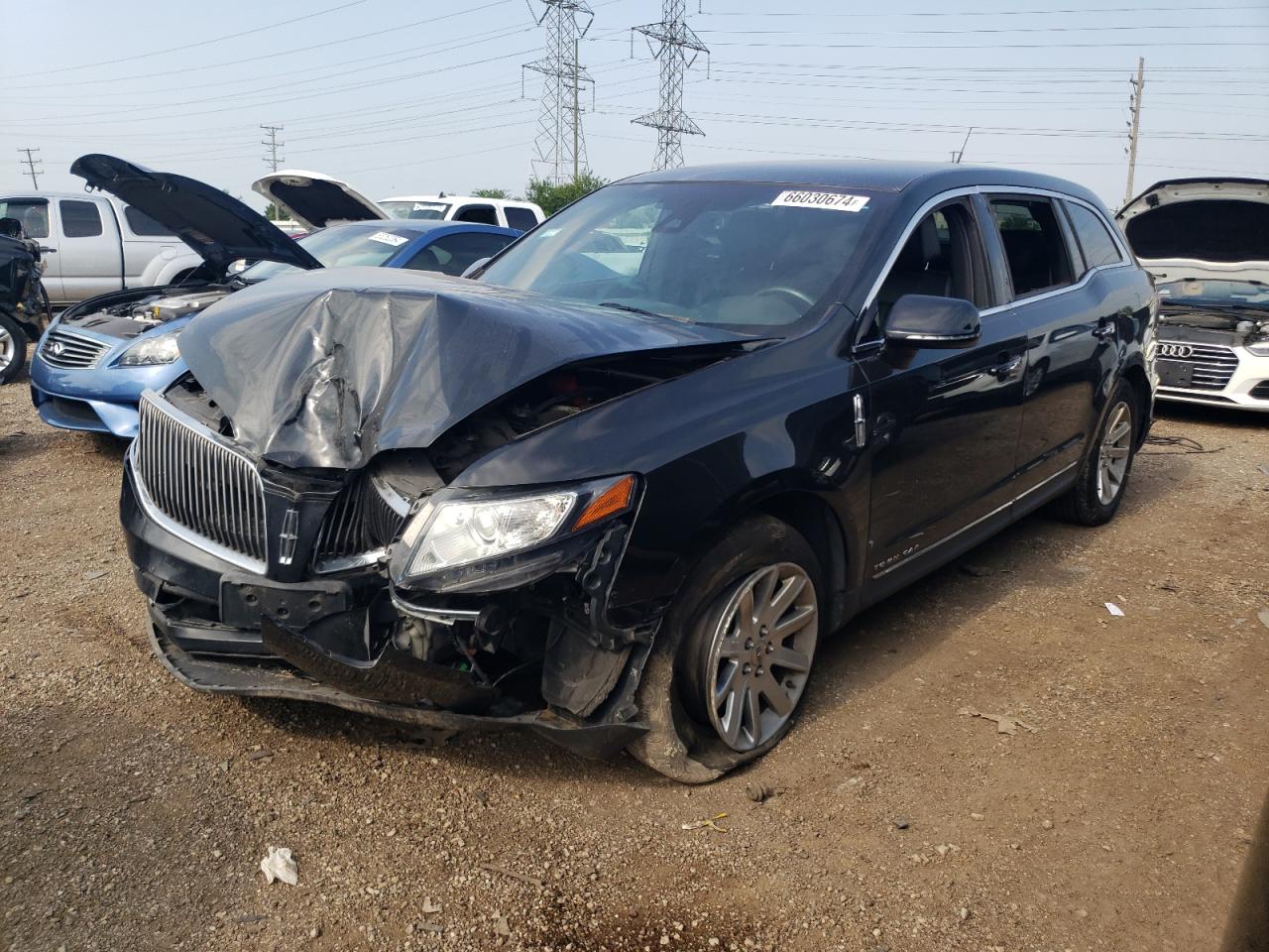 Lot #3004330710 2015 LINCOLN MKT