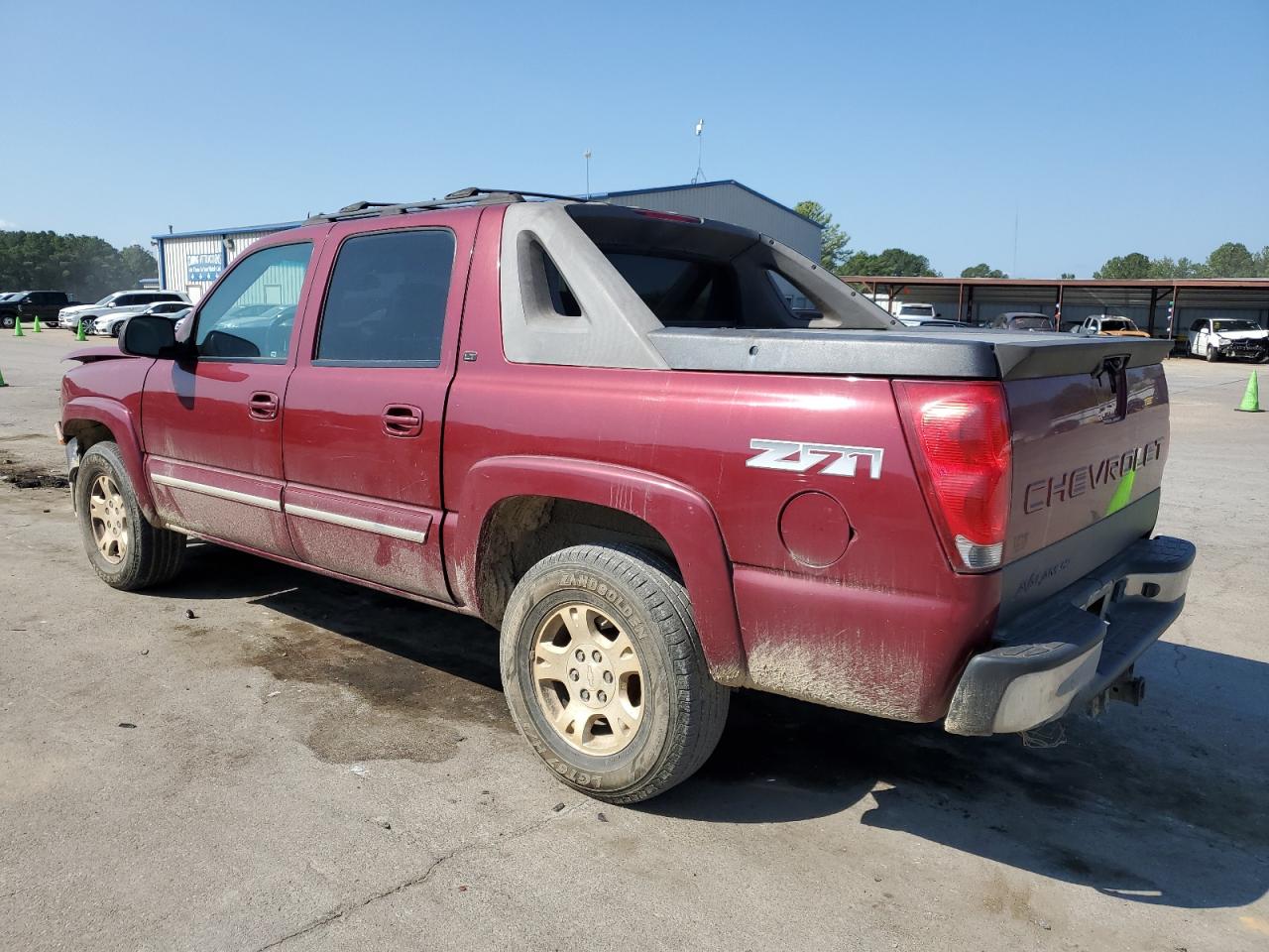 Lot #2893214861 2005 CHEVROLET AVALANCHE