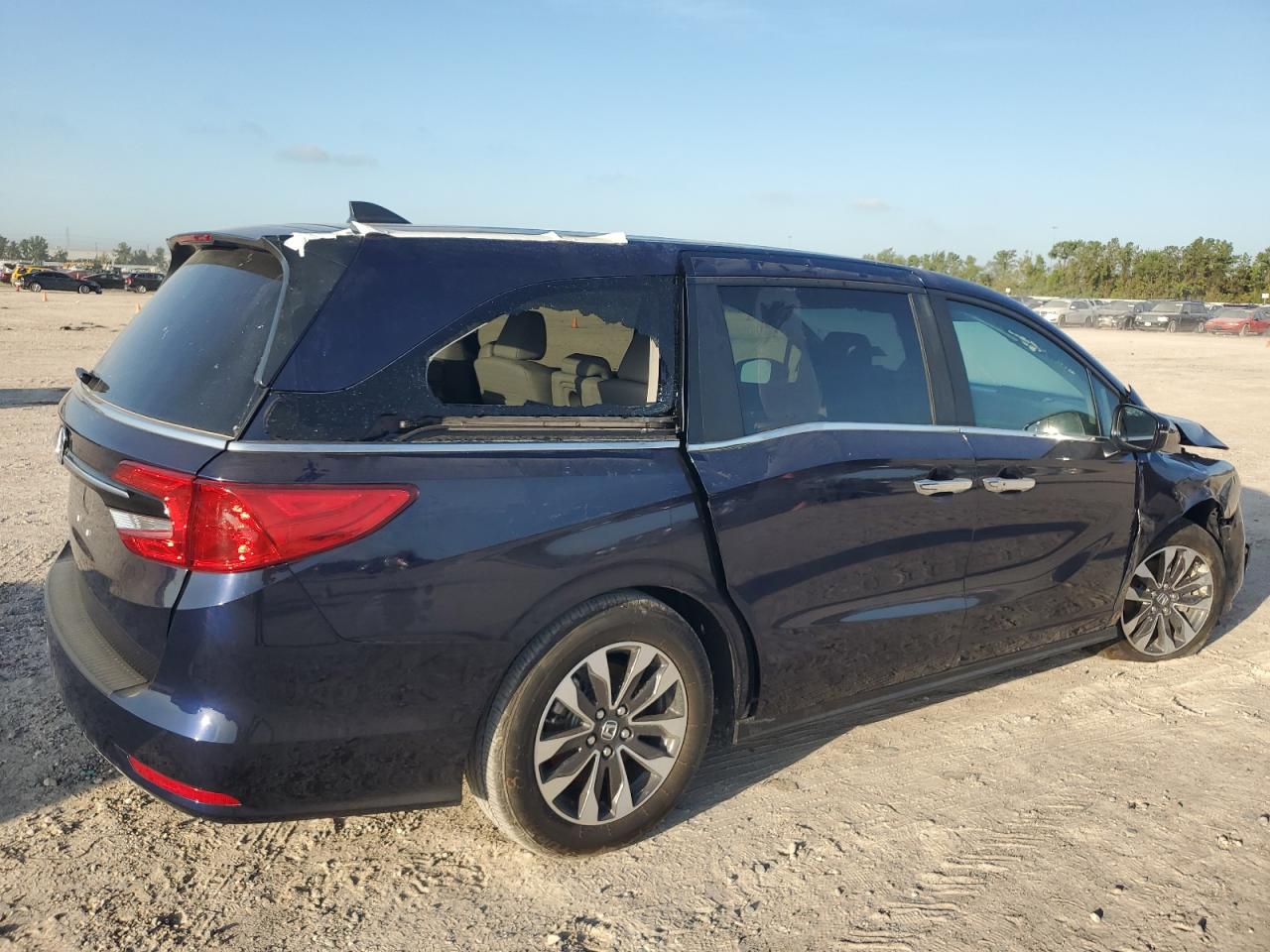 Lot #2751367946 2024 HONDA ODYSSEY EX