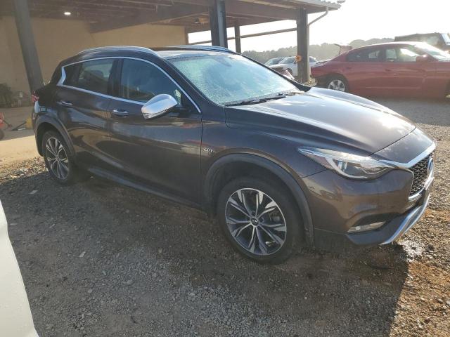 VIN SJKCH5CR5JA049653 2018 Infiniti QX30, Base no.4