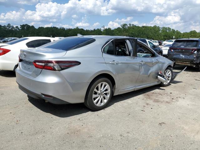 VIN 4T1C11AK0MU563799 2021 Toyota Camry, LE no.3