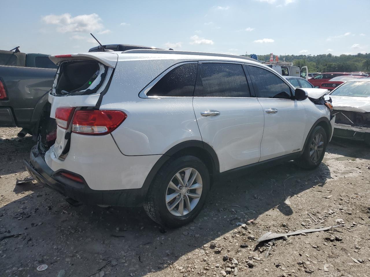 Lot #2872138167 2017 KIA SORENTO LX