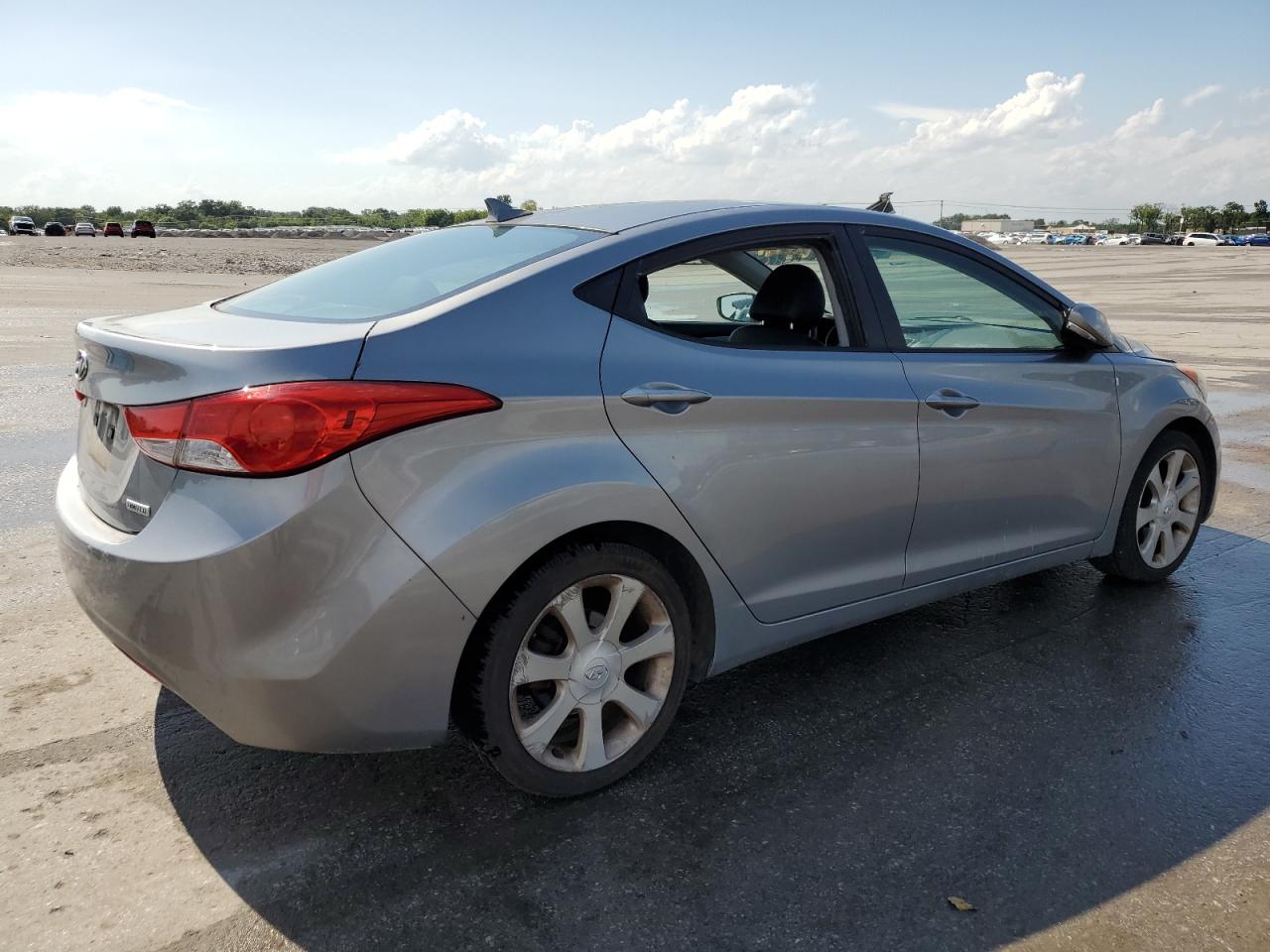 Lot #2768849260 2013 HYUNDAI ELANTRA GL