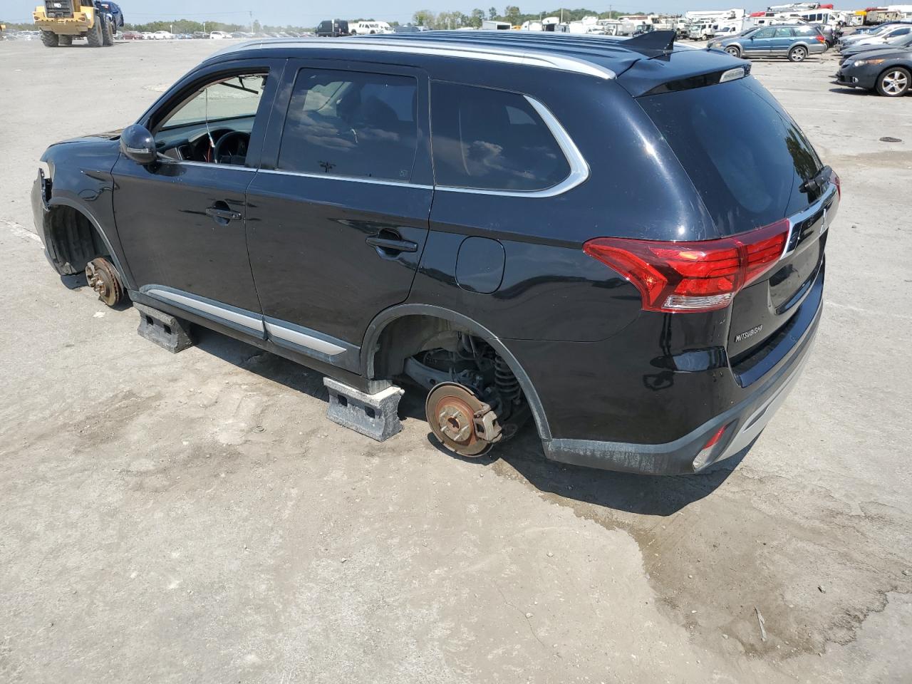 Lot #3025983948 2019 MITSUBISHI OUTLANDER