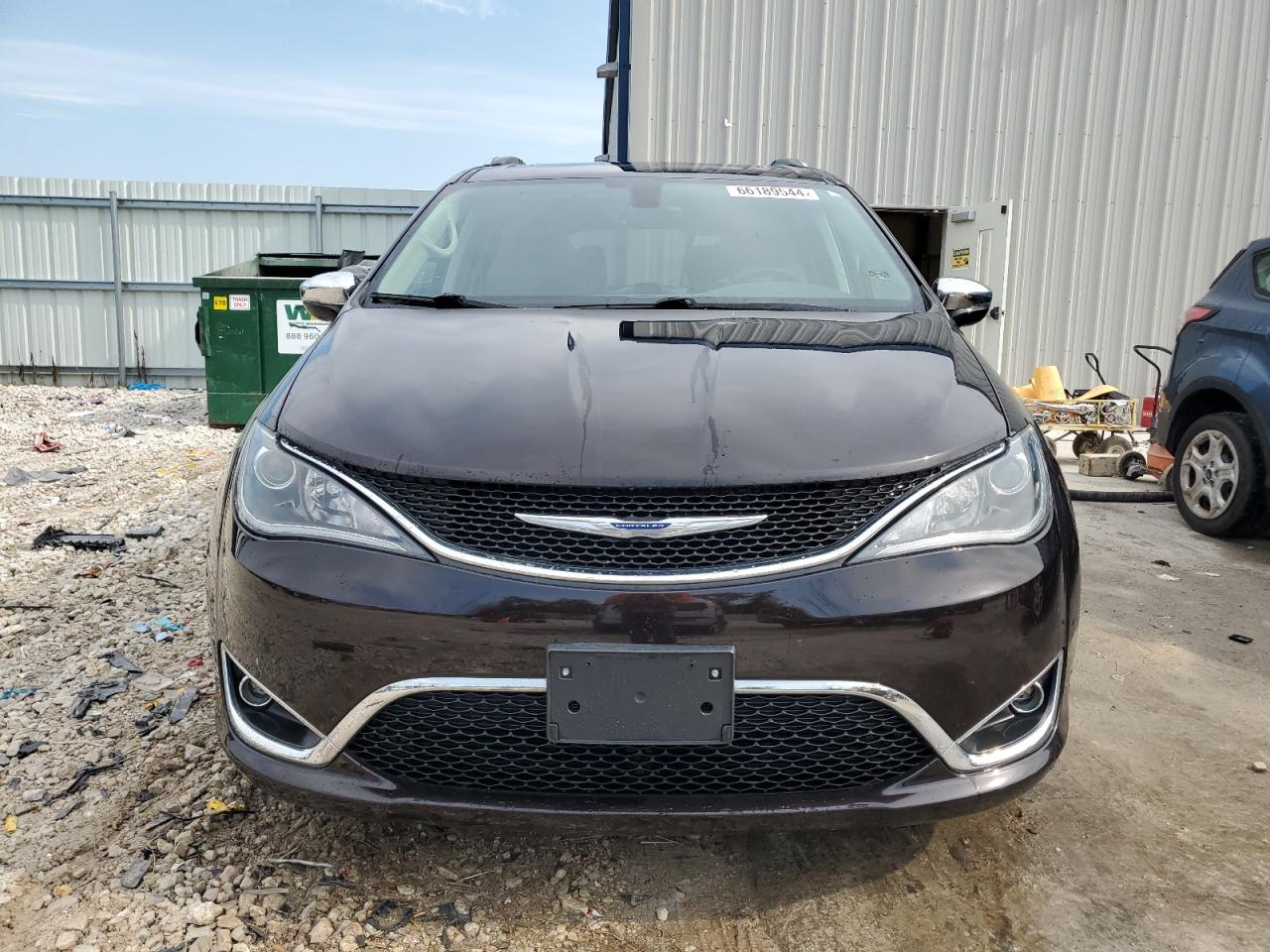 Lot #2792062248 2018 CHRYSLER PACIFICA L