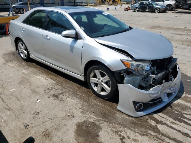 VIN 4T1BF1FK3EU344200 2014 Toyota Camry, L no.4