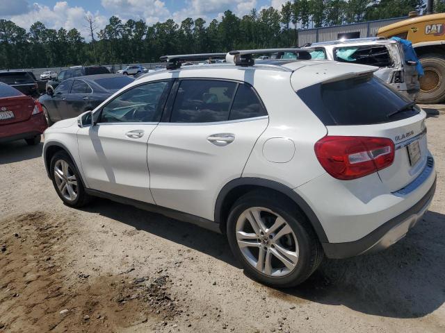 2018 MERCEDES-BENZ GLA 250 4M - WDCTG4GB8JJ527281