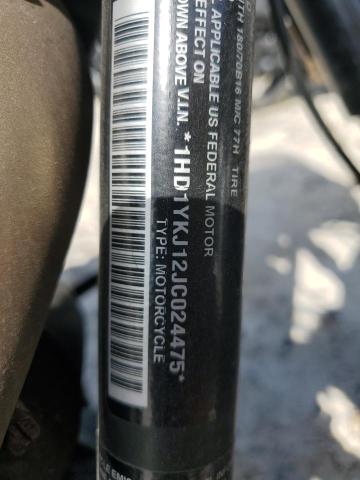 2018 HARLEY-DAVIDSON FXFB FAT B 1HD1YKJ12JC024475