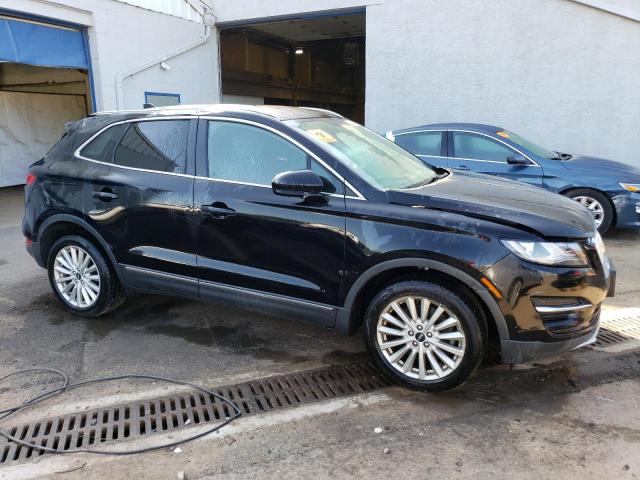 VIN 5LMCJ1D9XKUL43217 2019 Lincoln MKC no.4